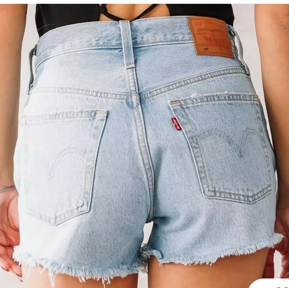 Levi's Buttonfly 501 Cutoff Jean Shorts size 30